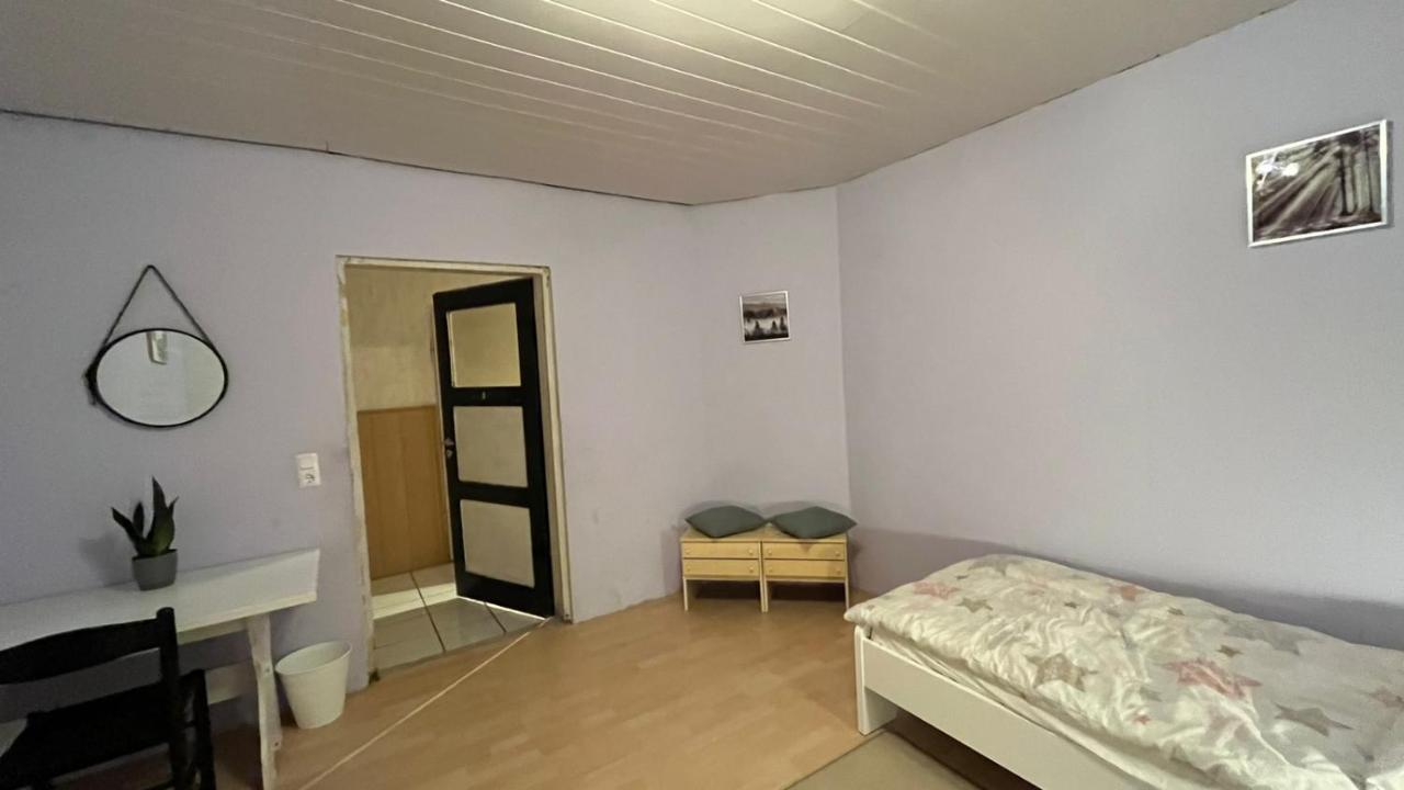 Ferienwohnung Monteure, Ganzes Haus, Schwarzheide, Haus 1 Exterior foto
