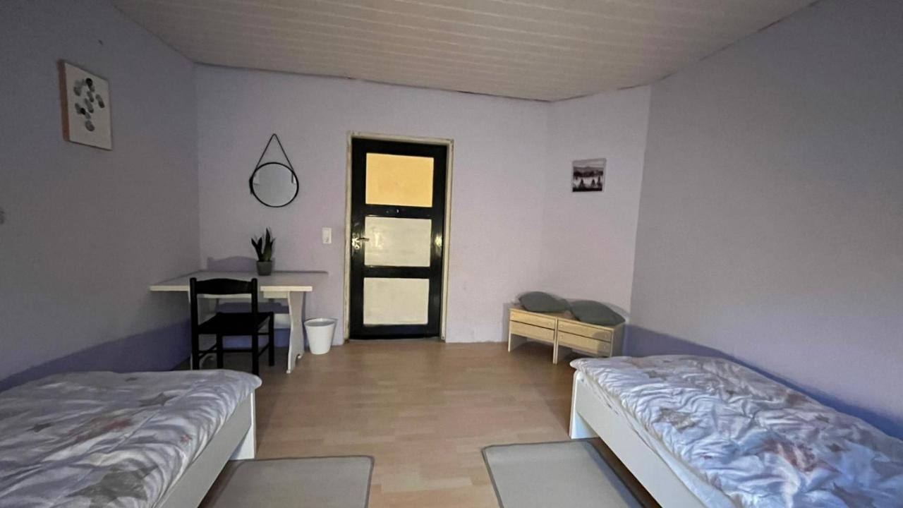 Ferienwohnung Monteure, Ganzes Haus, Schwarzheide, Haus 1 Exterior foto