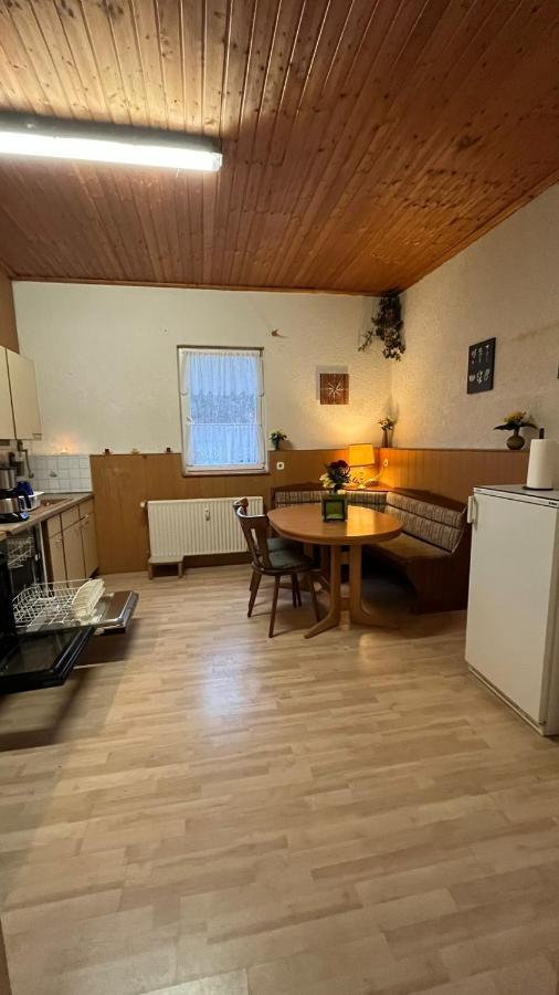 Ferienwohnung Monteure, Ganzes Haus, Schwarzheide, Haus 1 Exterior foto