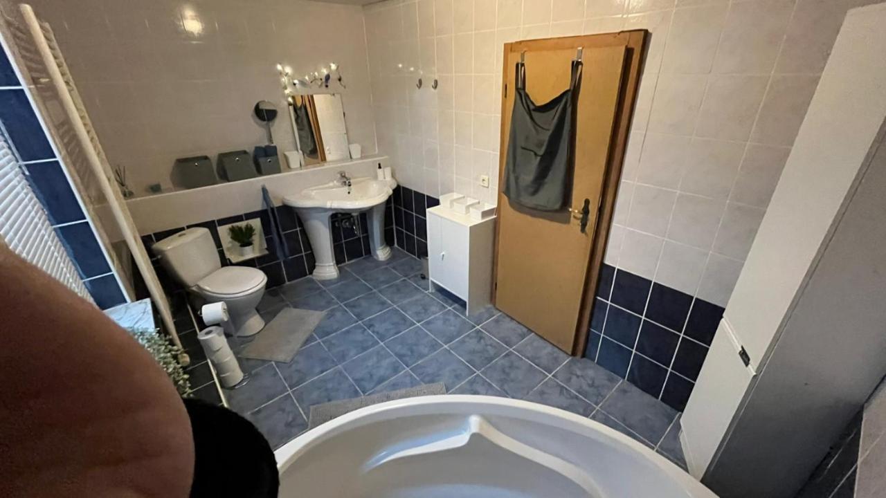 Ferienwohnung Monteure, Ganzes Haus, Schwarzheide, Haus 1 Exterior foto