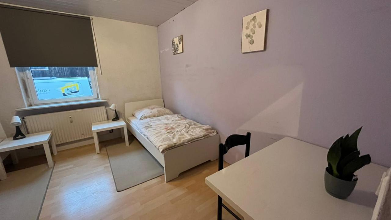 Ferienwohnung Monteure, Ganzes Haus, Schwarzheide, Haus 1 Exterior foto