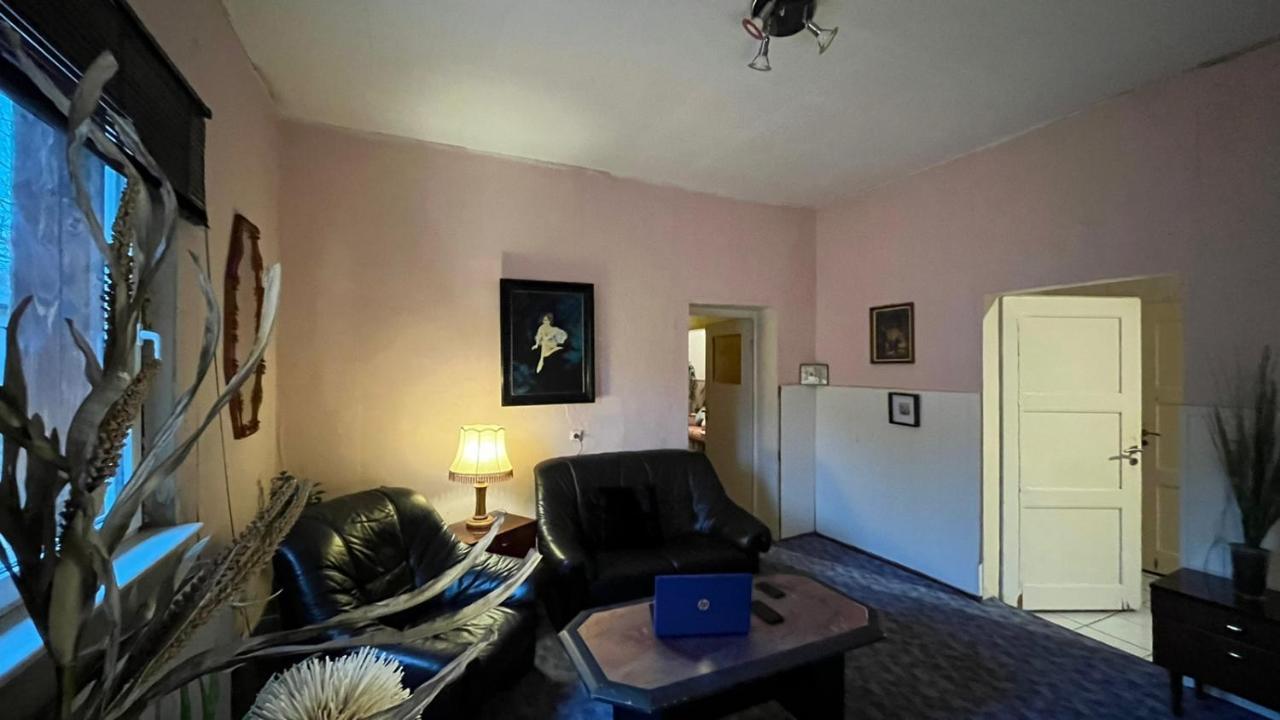 Ferienwohnung Monteure, Ganzes Haus, Schwarzheide, Haus 1 Exterior foto