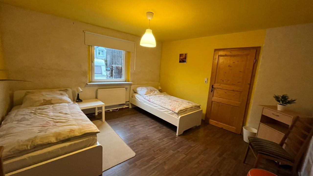 Ferienwohnung Monteure, Ganzes Haus, Schwarzheide, Haus 1 Exterior foto