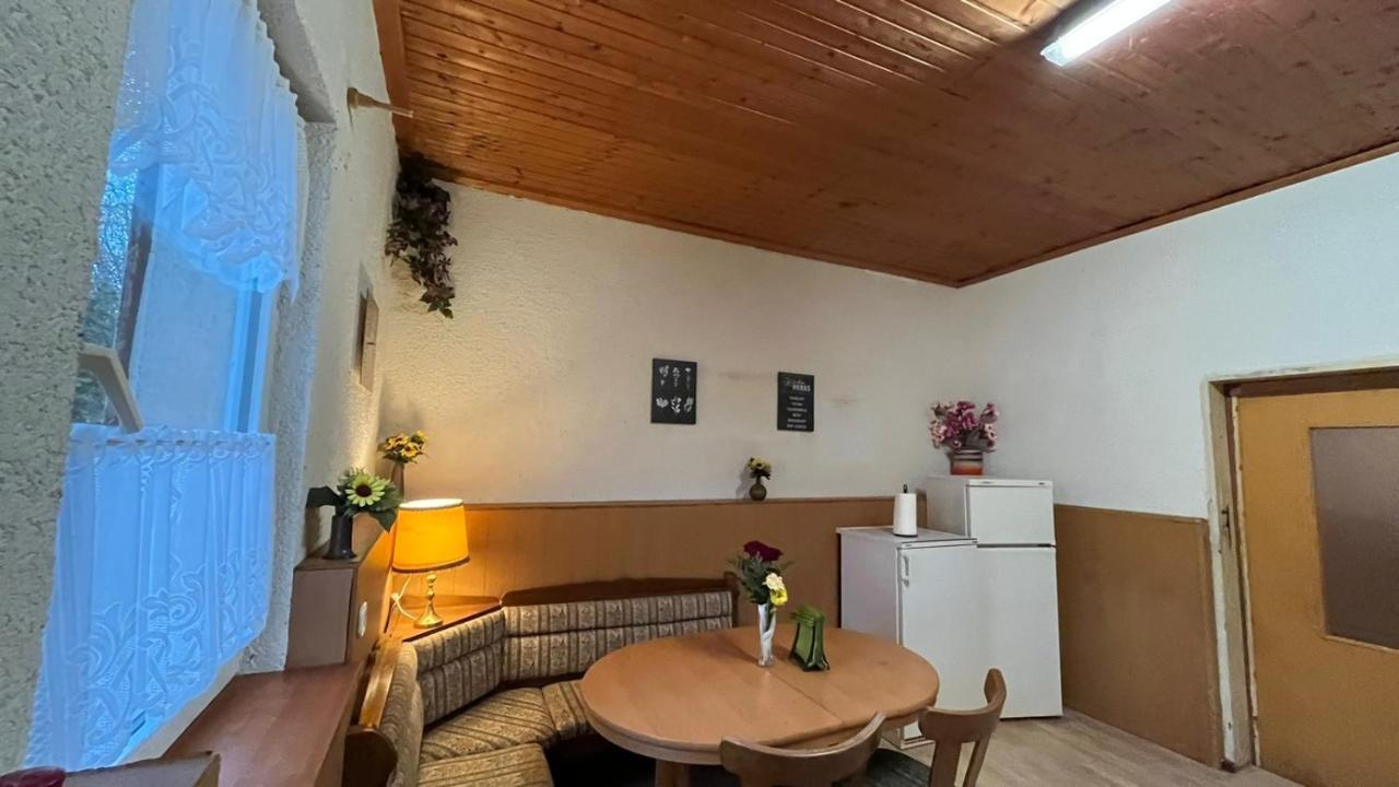 Ferienwohnung Monteure, Ganzes Haus, Schwarzheide, Haus 1 Exterior foto
